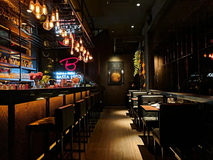 Le Cabestan — Bar, Casablanca